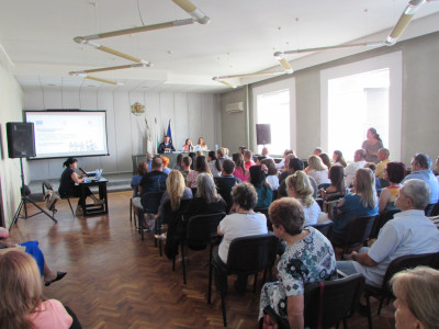 Представители на бизнеса от Североизточна България участваха в информационния ден за подкрепа на семейните предприятия, който се проведе в Търговище.