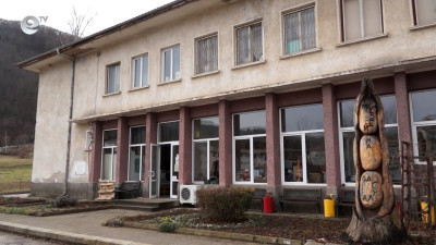ЗАПОЧВАТ ПРОЕКТНИТЕ ДЕЙНОСТИ ЗА ЕНЕРГИЙНОТО ОБНОВЯВАНЕ НА ЧИТАЛИЩЕТО В С. СМИЛЯН, ОБЩ. СМОЛЯН
