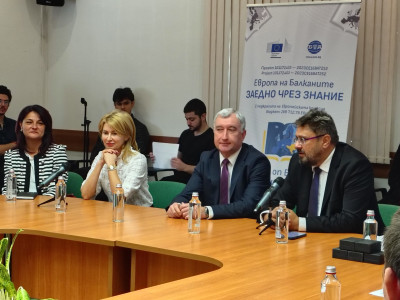 Габрово разширява европейските хоризонти: конференция и хакатон очертават възможности за умни градове и развитие на умения