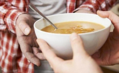 УДЪЛЖАВА СЕ ПРЕДОСТАВЯНЕТО НА TОПЪЛ ОБЯД В ОБЩИНА БАНИТЕ