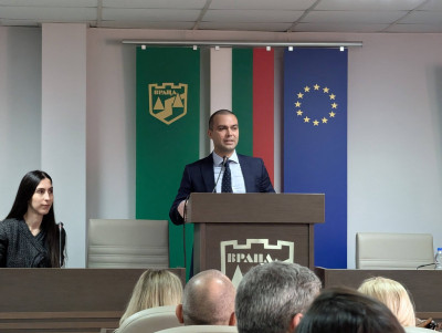 Зала Общински съвет Враца