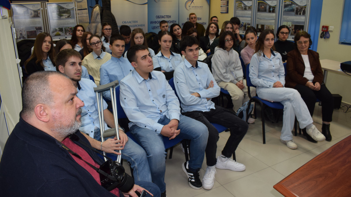 ОИЦ-ВАРНА ПРЕДСТАВИ ИСУН 2020 ПРЕД „ДЕТЕКТИВИ НА ЕВРОПЕЙСКИ ПРОЕКТИ“