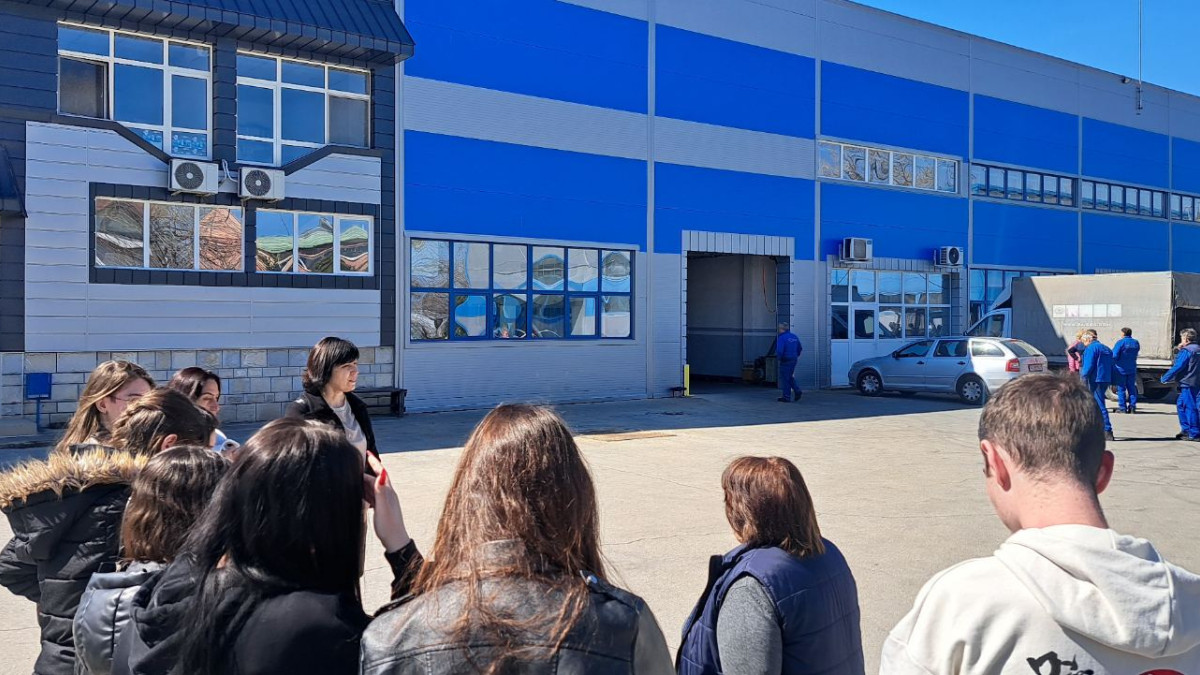 Детективи на ЕП във фирма РАИС ООД -1