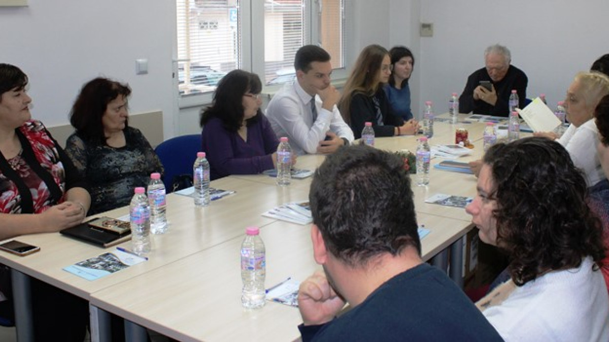 Среща на ОИЦ-Разград с общественици