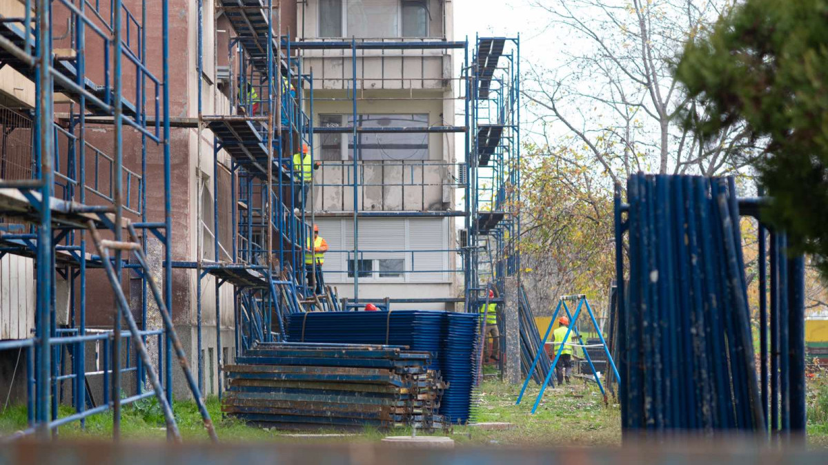 Енергийно обновяване на многофамилни жилищни сгради в Пловдив 