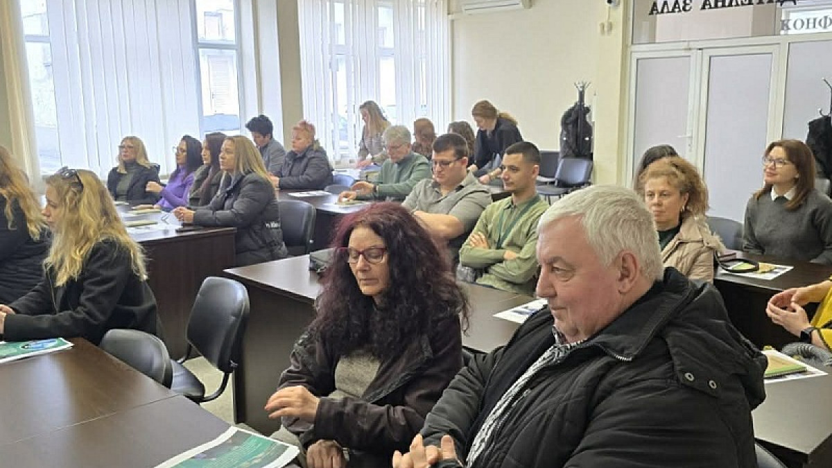 АЙТОС И КАРНОБАТ ПРИКЛЮЧИХА УСПЕШНО ОБЩ ПРОЕКТ ЗА УСТОЙЧИВА ГРАДСКА МОБИЛНОСТ