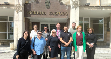ОИЦ – Габрово участва в работна среща с партньори от Сърбия за обмен на добри практики в климатичния преход