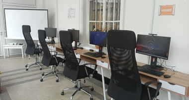 ОТКРИХА ДИГИТАЛЕН КЛУБ В ОБЩИНА РУДОЗЕМ