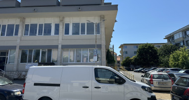 ОБЩИНА ПОМОРИЕ ПРИДОБИ НОВ ЕЛЕКТРИЧЕСКИ АВТОМОБИЛ И ЗАРЯДНА СТАНЦИЯ ЗА СОЦИАЛНИТЕ СИ УСЛУГИ С ЕВРОПЕЙСКО ФИНАНСИРАНЕ